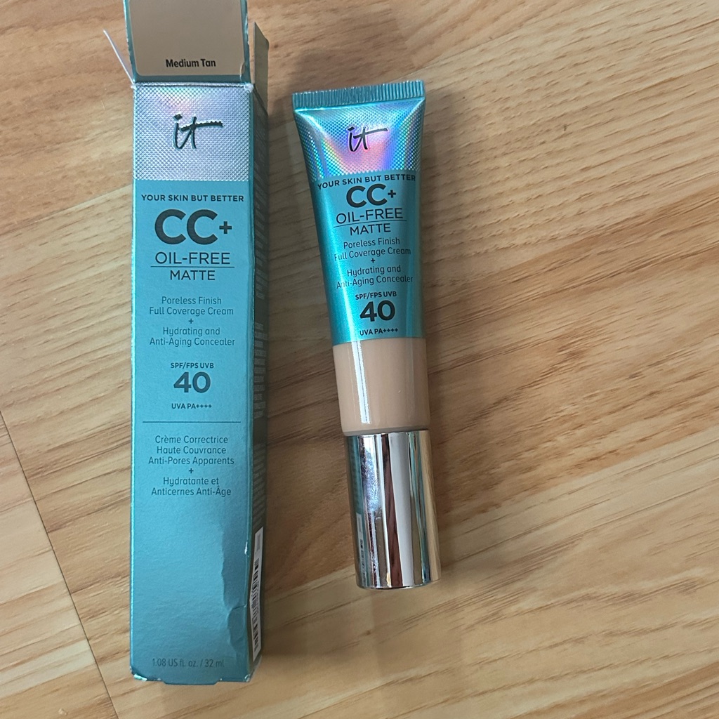 Cc Cream Natural Matte Foundation With Spf 40 Medium Tan Shade
